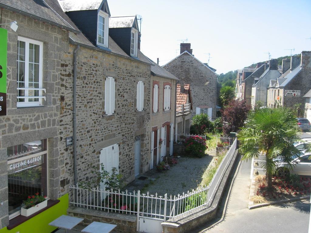 A L'Abri Des Vents Bed and Breakfast Saint-Jean-le-Thomas Δωμάτιο φωτογραφία
